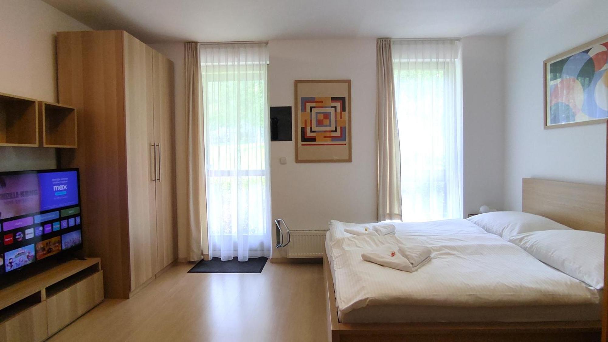 Tiche Anenske Apartmany S Hotelovym Servisem, S Kvalitni Bufetovou Snidani A S Exklusivnim Saunovym Wellness Grotta Spa - By Relax הַרָכוֹב מראה חיצוני תמונה