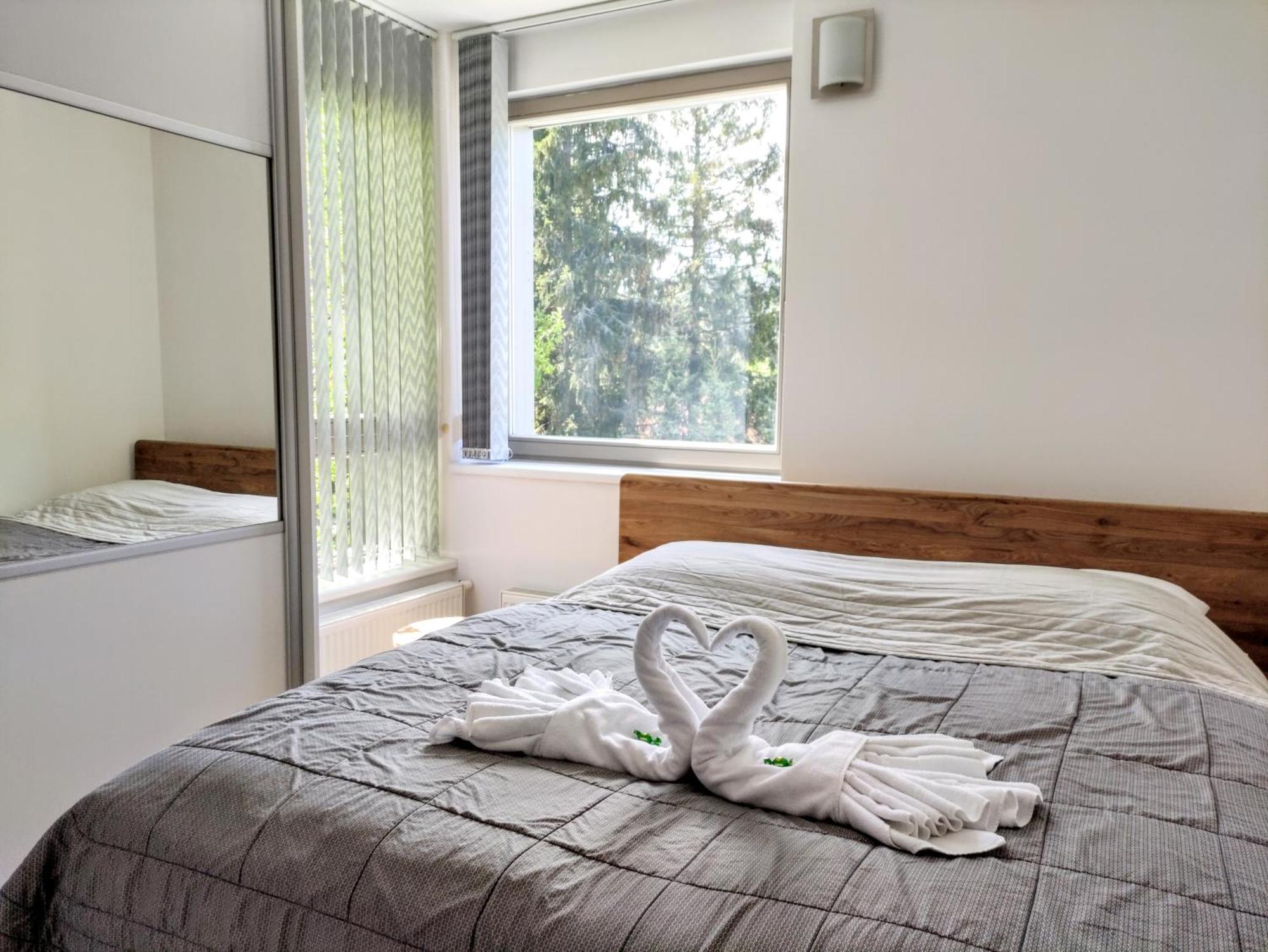 Tiche Anenske Apartmany S Hotelovym Servisem, S Kvalitni Bufetovou Snidani A S Exklusivnim Saunovym Wellness Grotta Spa - By Relax הַרָכוֹב מראה חיצוני תמונה