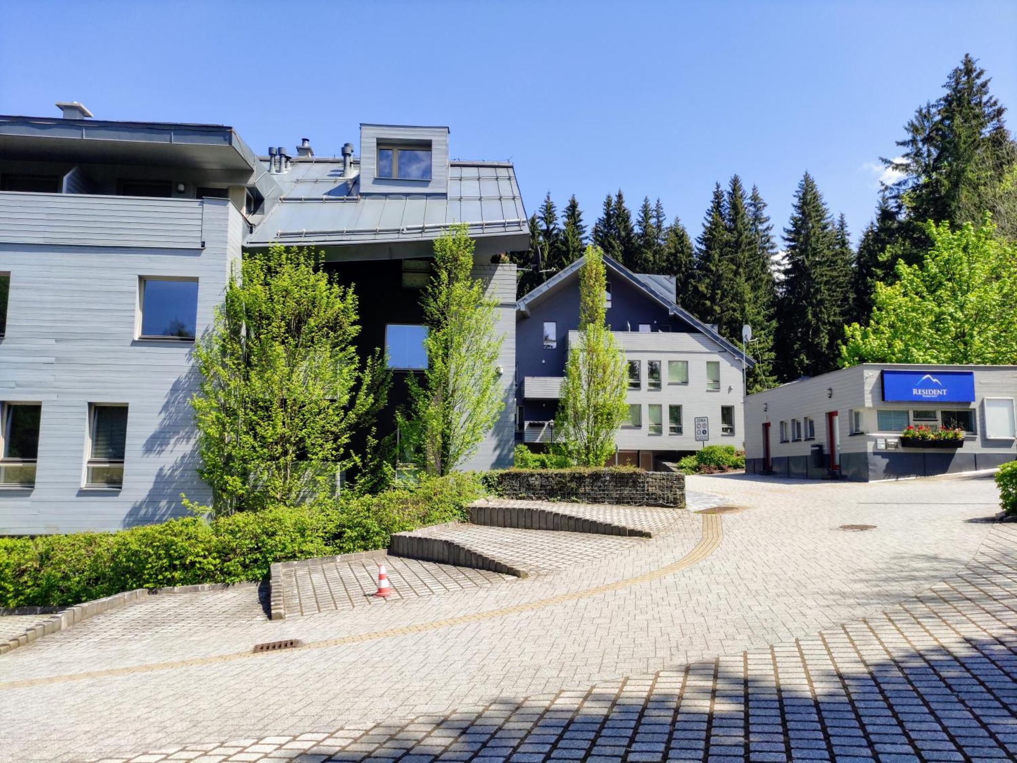 Tiche Anenske Apartmany S Hotelovym Servisem, S Kvalitni Bufetovou Snidani A S Exklusivnim Saunovym Wellness Grotta Spa - By Relax הַרָכוֹב מראה חיצוני תמונה