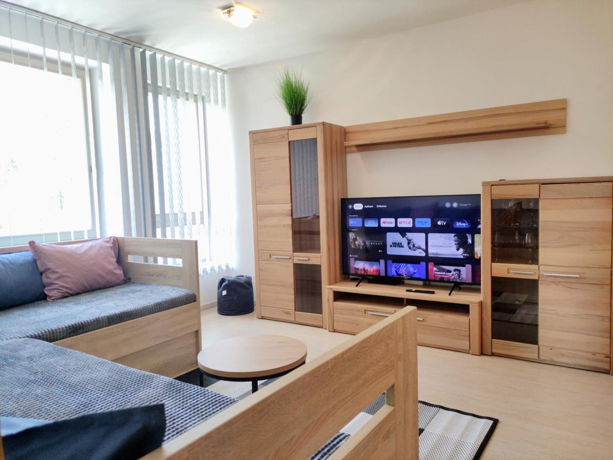 Tiche Anenske Apartmany S Hotelovym Servisem, S Kvalitni Bufetovou Snidani A S Exklusivnim Saunovym Wellness Grotta Spa - By Relax הַרָכוֹב מראה חיצוני תמונה